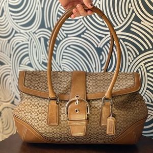 Vintage monagram Coach purse. Excellent Used Condition